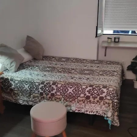 Ubytování v soukromí Rooms 4 Men Alicante