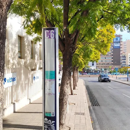 Проживание в семье Anna's Аликанте